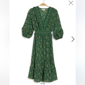 Max Studio V Neck Dress Size S